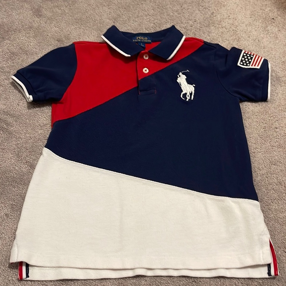 Diagonal design polo shirt